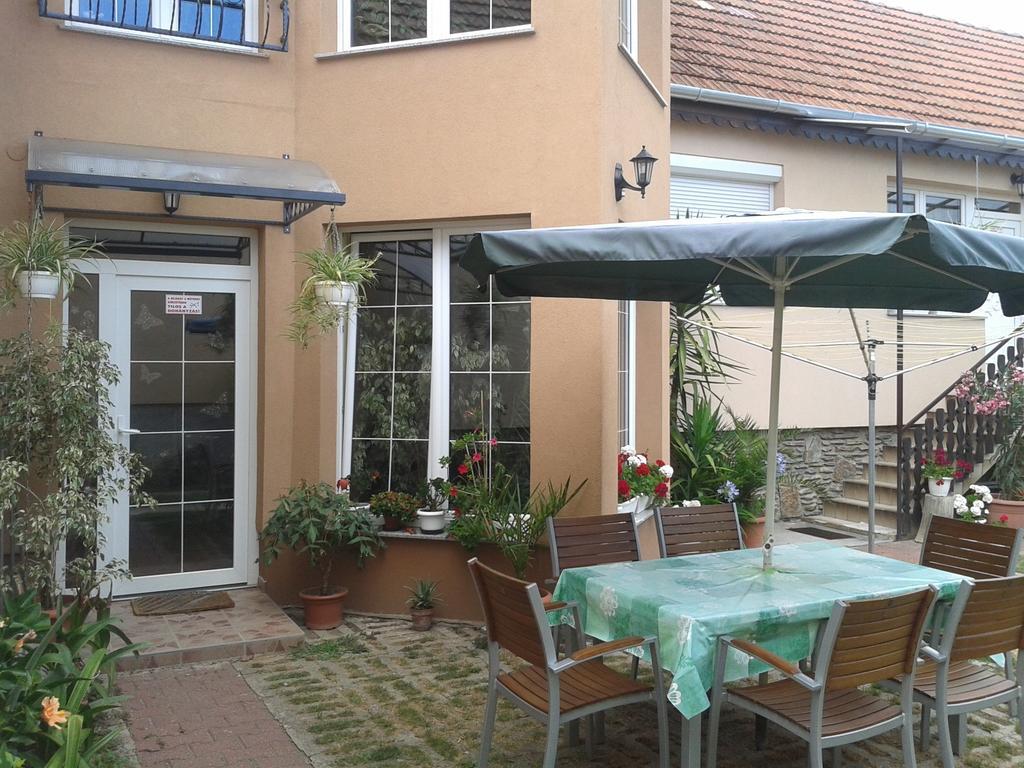 Marika Haus Buk Exterior foto